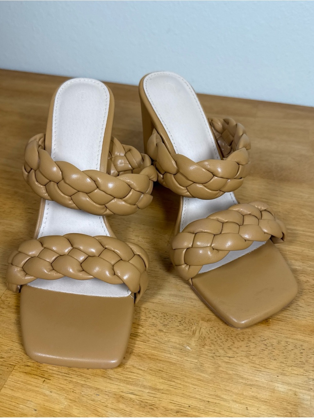 Women’s Braided Block Heel Strappy Dress Shoes Tan Brown Open Toe 9.5 Square Toe